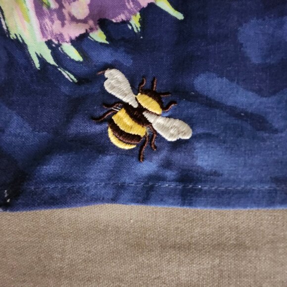 Anthropologie Hand towel - Picture 5 of 10